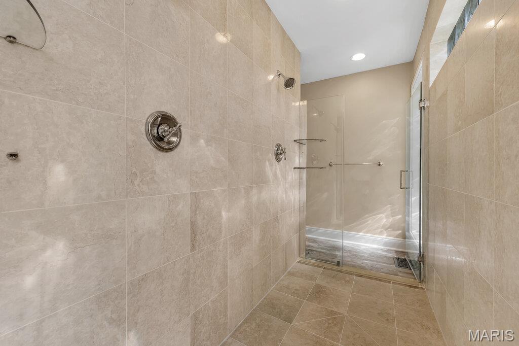 115 Club Creek Court Property Photo 38