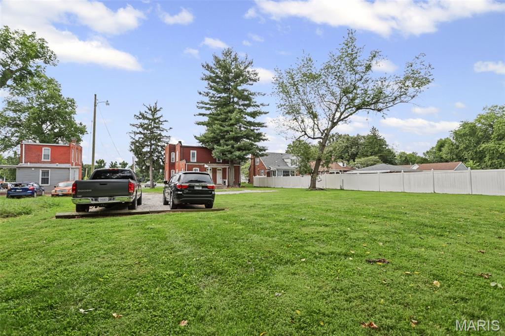 109 S 27th Street Property Photo 6