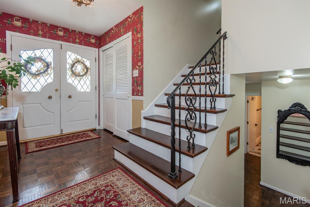 11631 Fallbrook Drive Property Photo 6