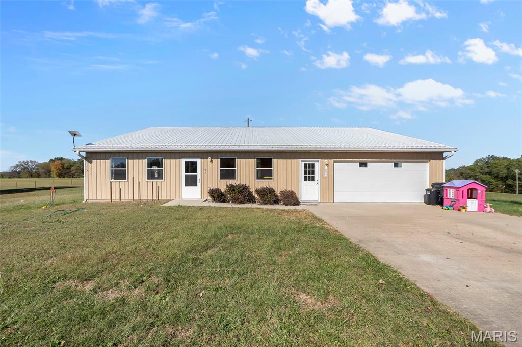 1023 County Road 349 Property Photo