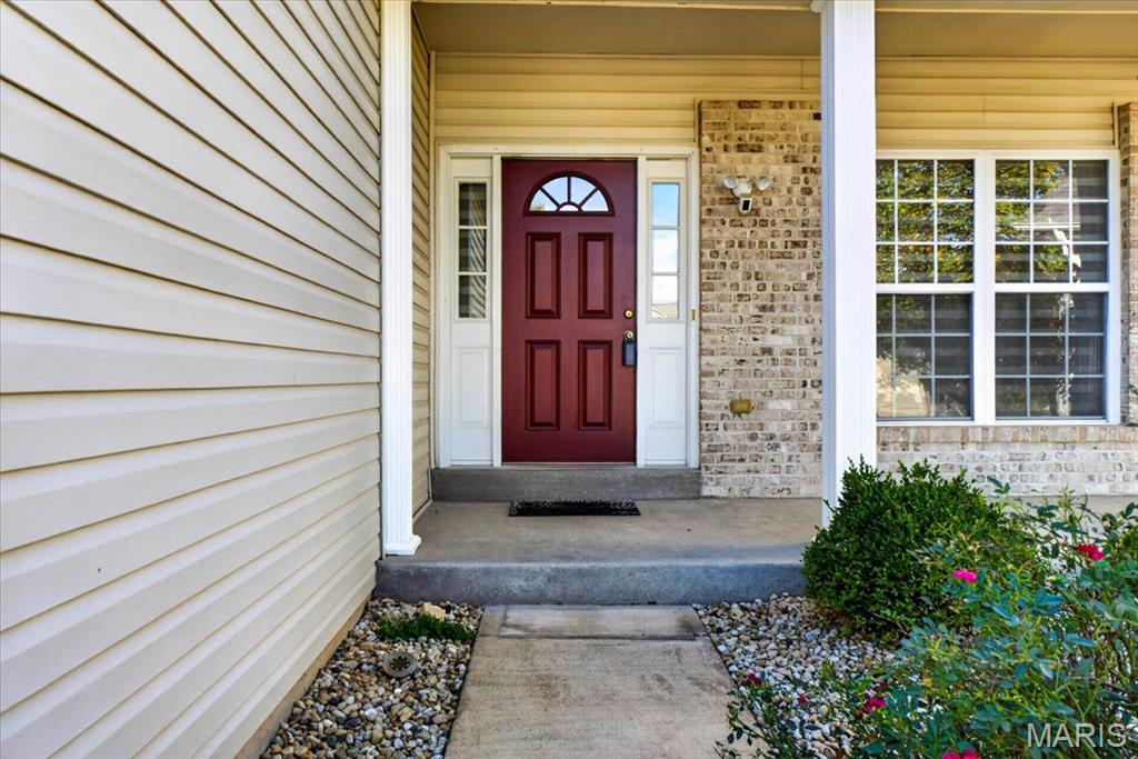 567 Brook Meadow Drive Property Photo 8