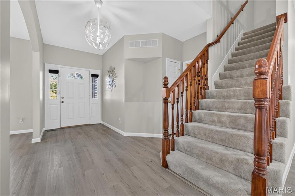 567 Brook Meadow Drive Property Photo 12