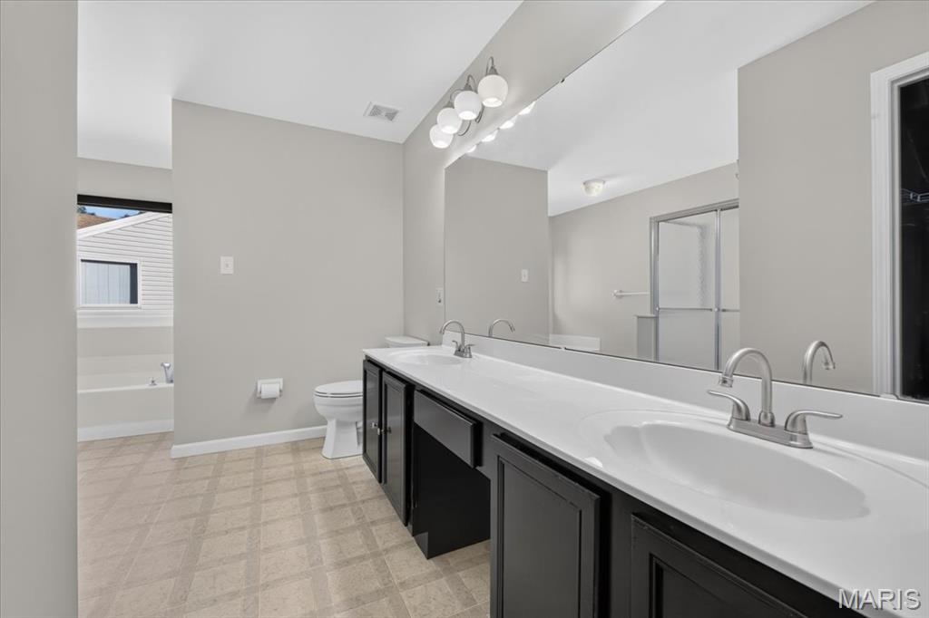 567 Brook Meadow Drive Property Photo 37