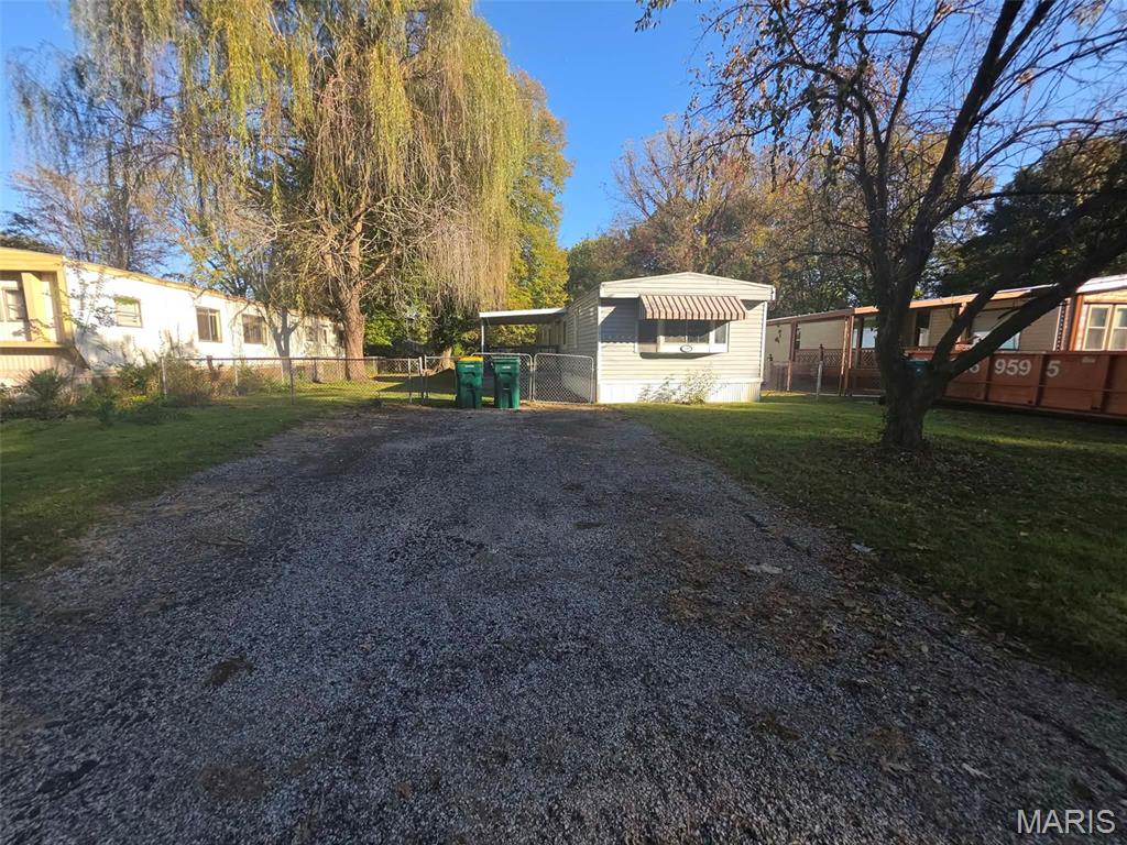 210 Ellen Lane Property Photo 1