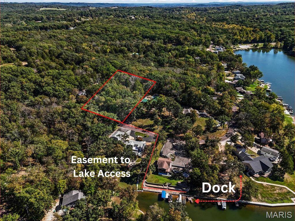 5883 N Lakeshore Drive Property Photo 1