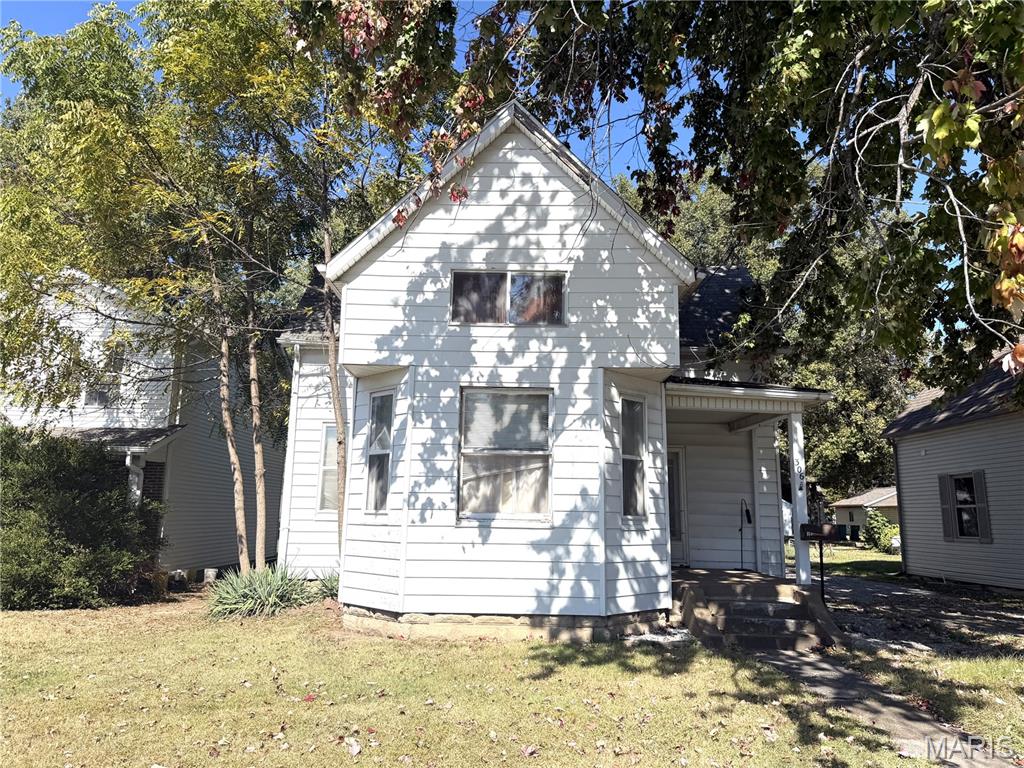 306 E Adams Street Property Photo 1