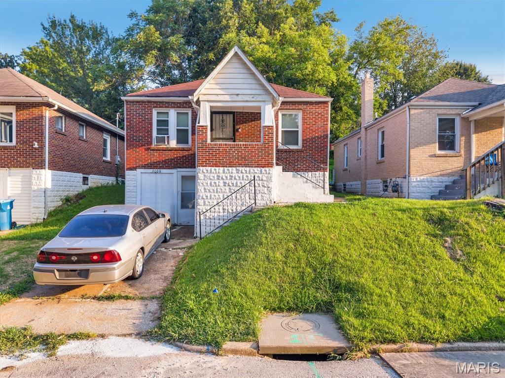 4608 June Avenue Property Photo 1