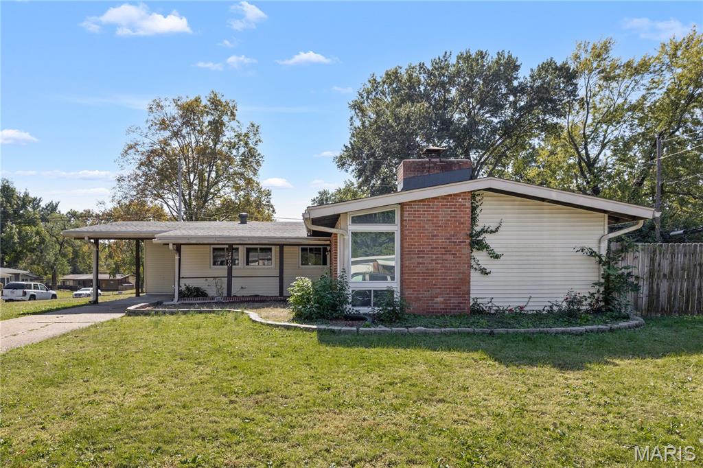 2200 Saint Catherine Street Property Photo 1
