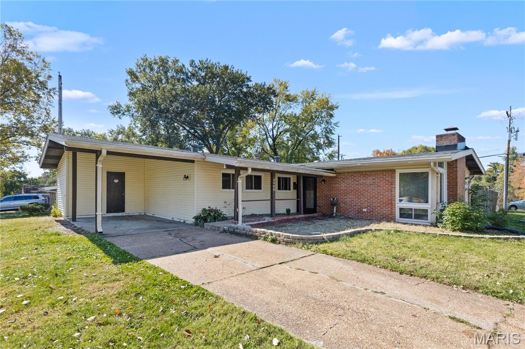 2200 Saint Catherine Street Property Photo 2