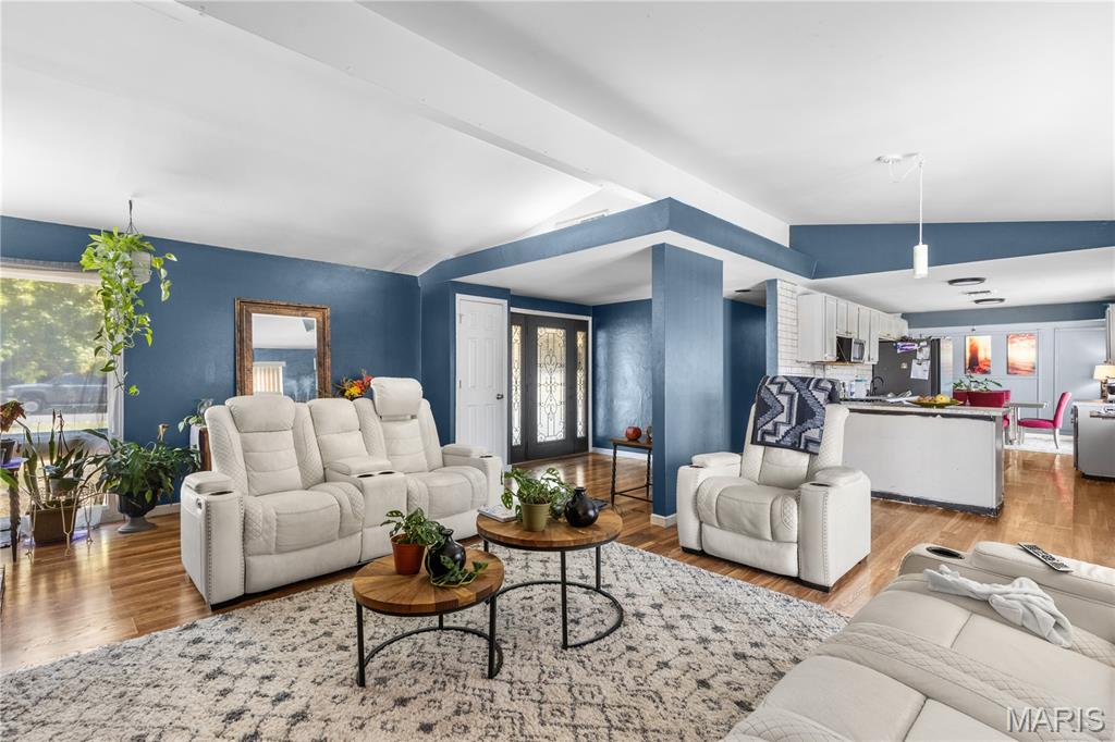 2200 Saint Catherine Street Property Photo 8