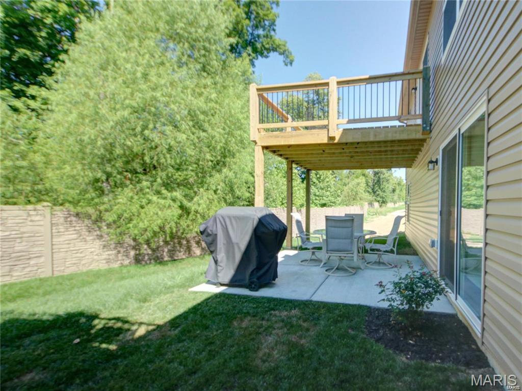 5349 Lakepath Way Property Photo 6