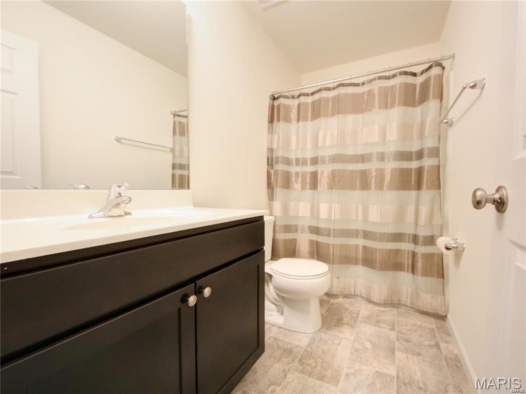 5349 Lakepath Way Property Photo 9