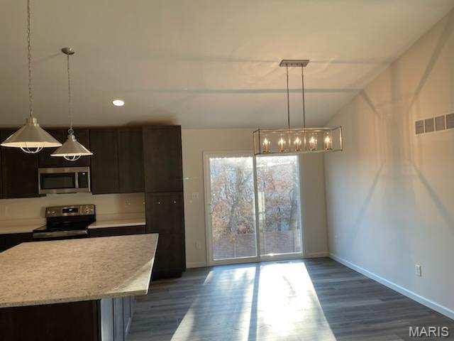 5349 Lakepath Way Property Photo 10