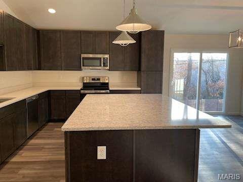 5349 Lakepath Way Property Photo 11