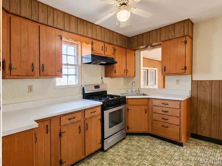 1156 Hilltop Drive Property Photo 7