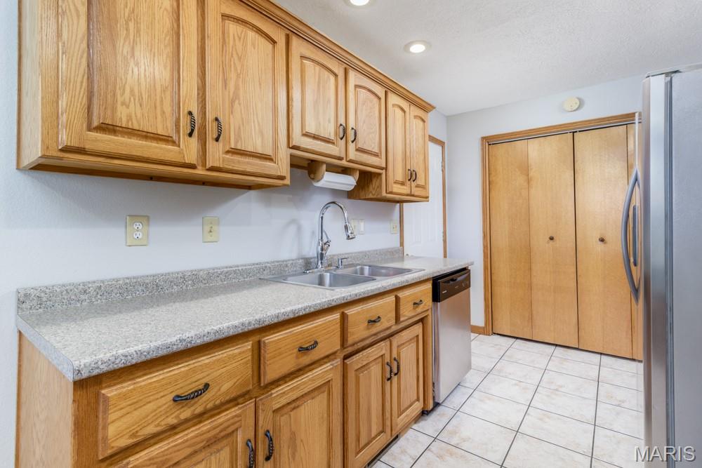1123 Applelane Drive Property Photo 9