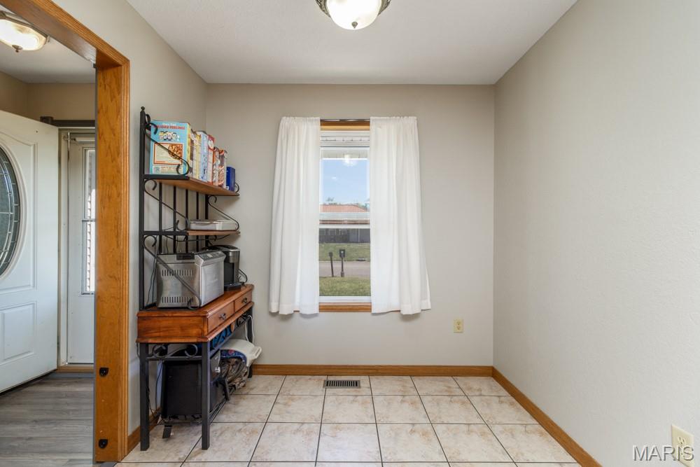 1123 Applelane Drive Property Photo 10