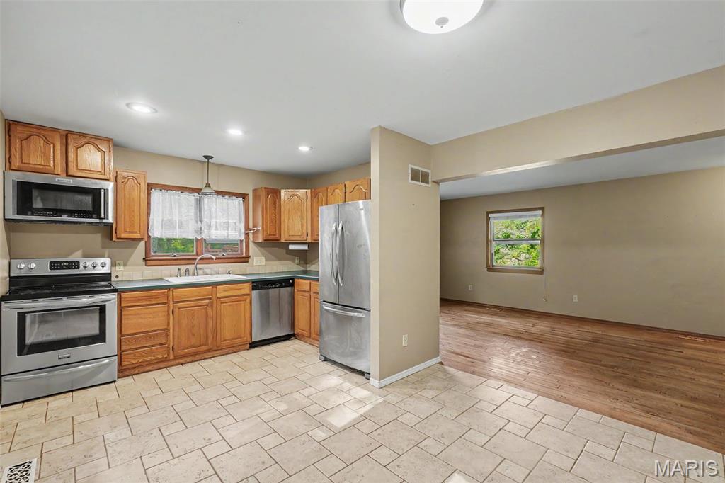 11108 State Highway D Property Photo 21