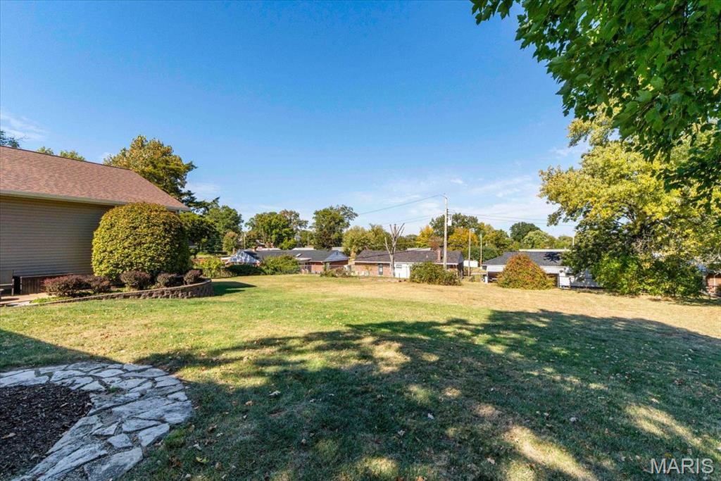 6939 Weber Road Property Photo 6