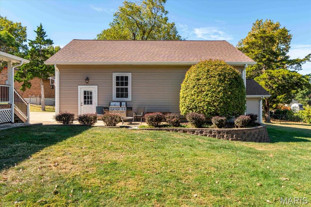 6939 Weber Road Property Photo 7