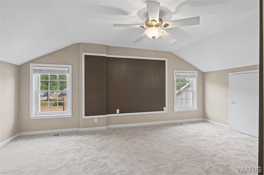 6939 Weber Road Property Photo 27
