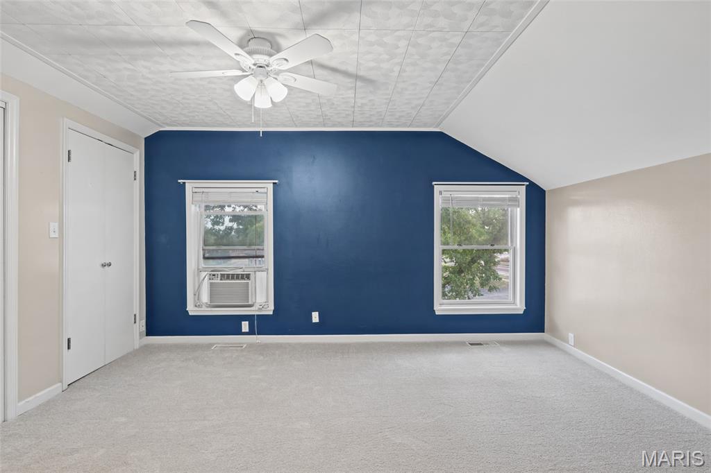 6939 Weber Road Property Photo 33