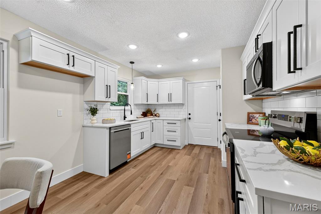 1911 Jean Drive Property Photo 4