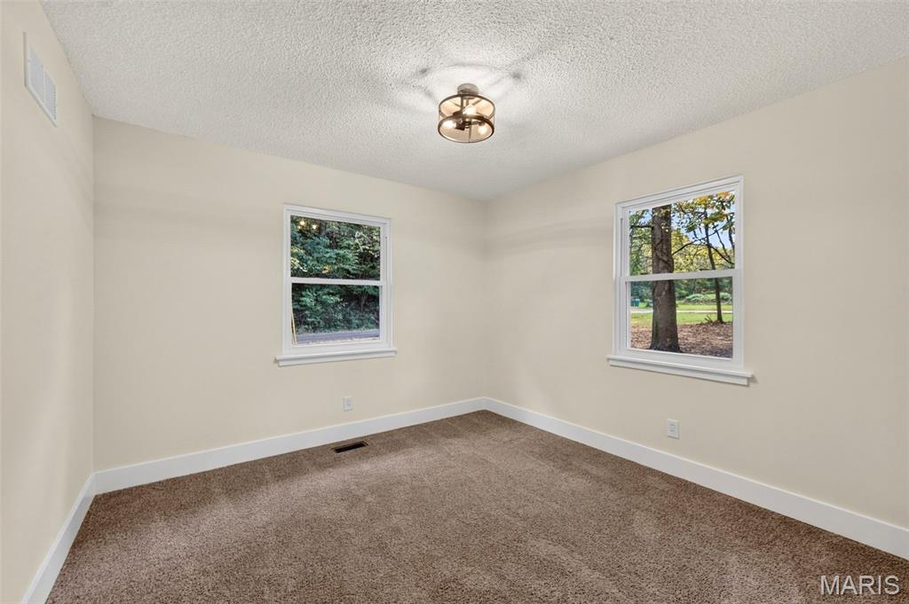 1911 Jean Drive Property Photo 15