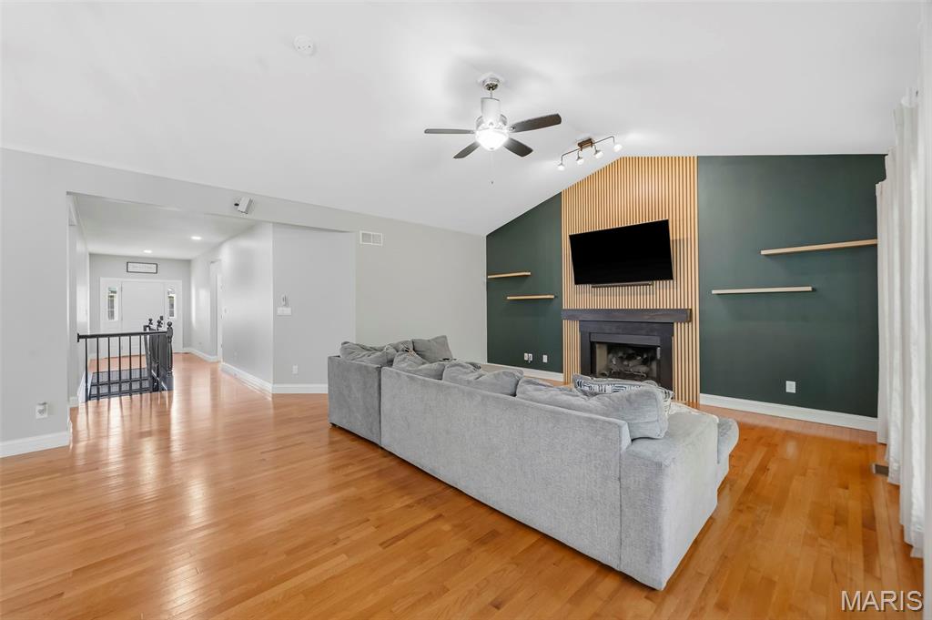 219 Country Vista Drive Property Photo 10