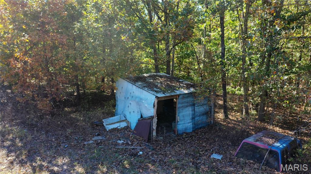 611 County Road 2403 Property Photo 6
