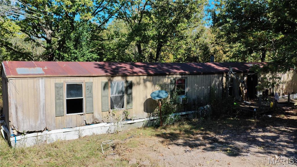 611 County Road 2403 Property Photo 9