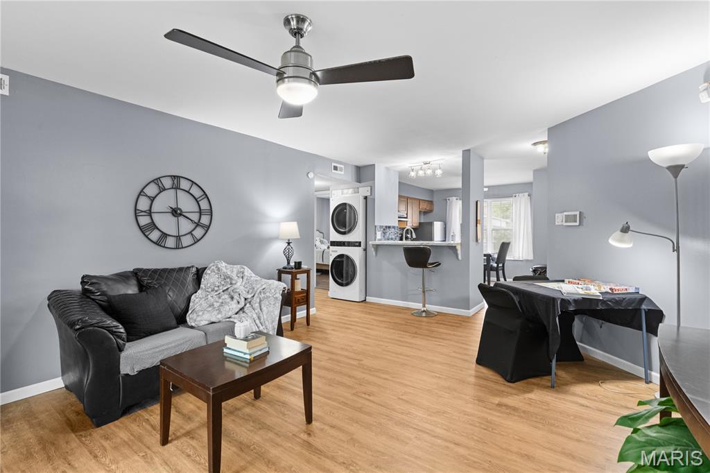 4126 Island Terrace Court Property Photo 10