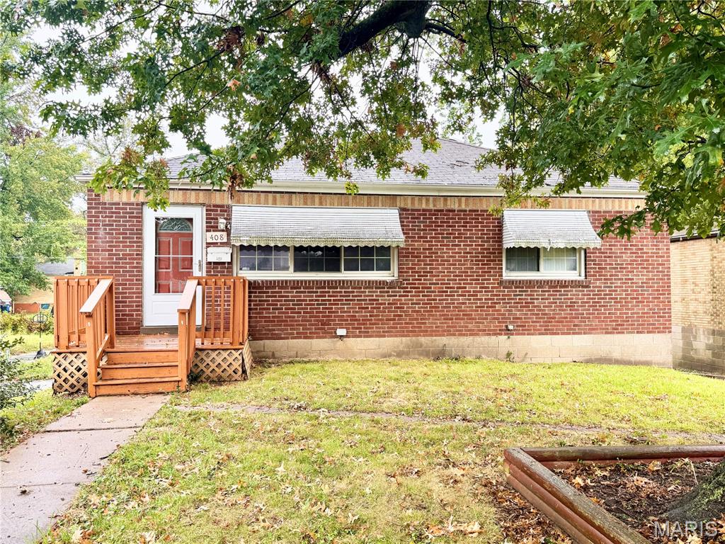 408 Warfield Avenue Property Photo 1