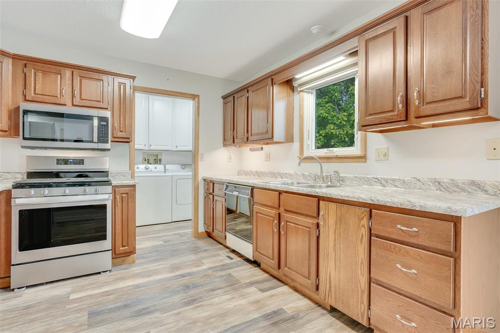 706 Ash Street Property Photo 17