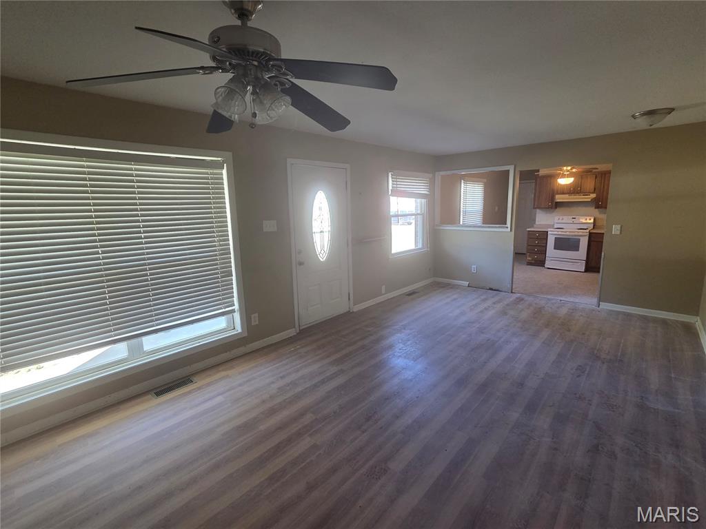 33 Steeplechase Drive Property Photo 5