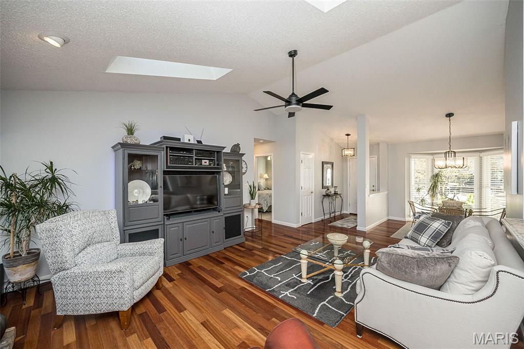 1414 Remington Oaks Terrace Property Photo 10