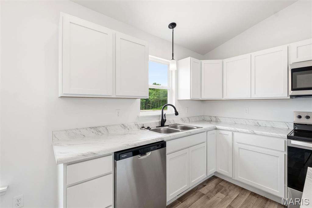 1016 Samwise Street Property Photo 17
