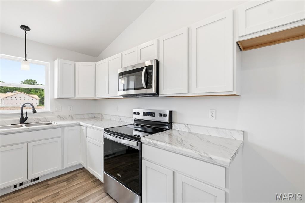 1016 Samwise Street Property Photo 20