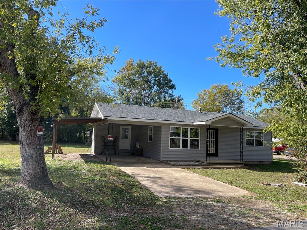 601 Big Ben Boulevard Property Photo 1