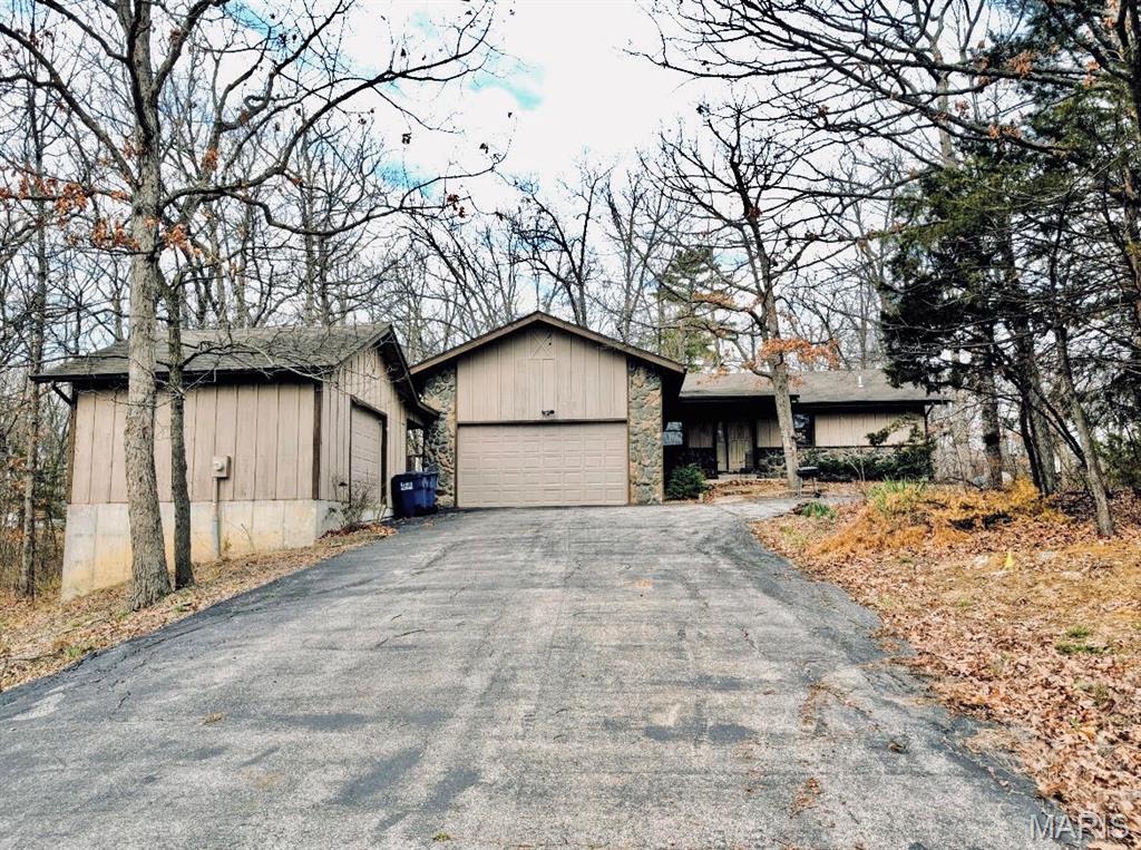 1201 N State Highway 47 Property Photo 1