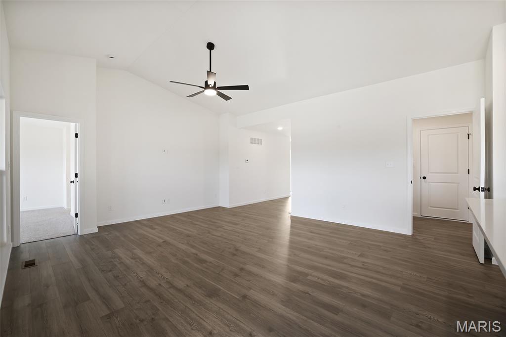 354 Olympic Drive Property Photo 5