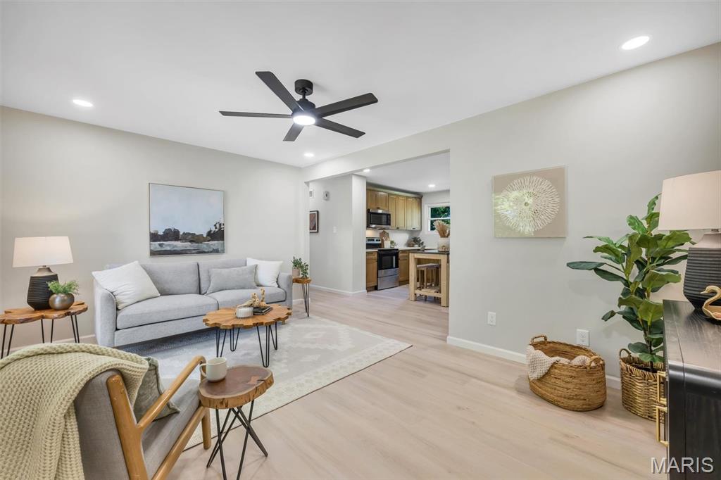 707 Karon Drive Property Photo 3