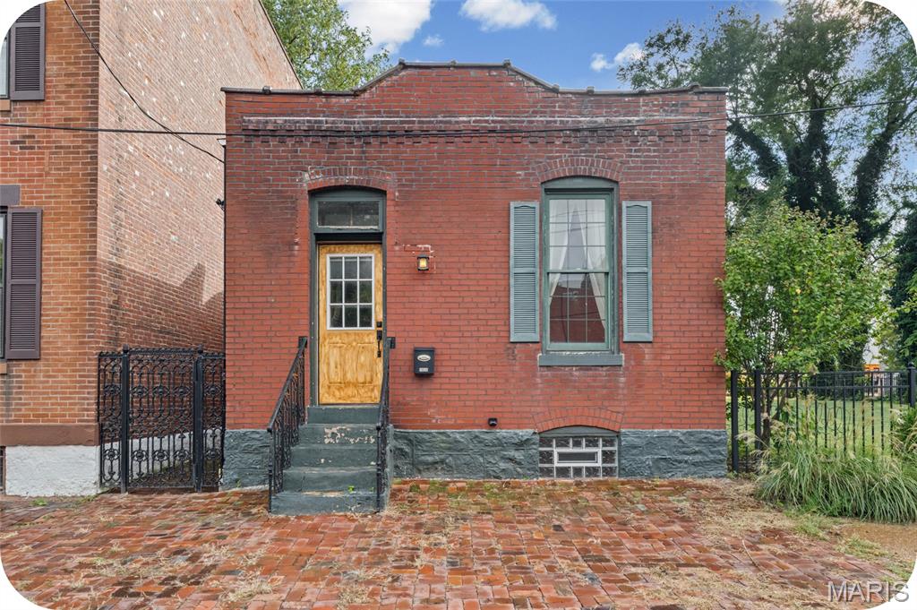 1830 Lami Street Property Photo 1
