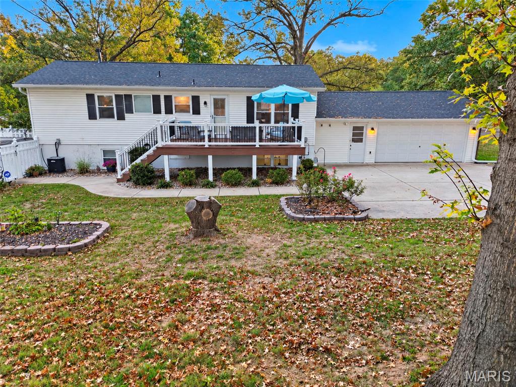 219 Brookside Lane Property Photo 3