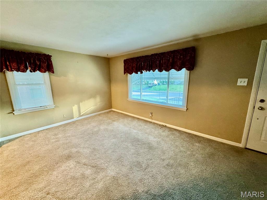 9633 Echo Lane Property Photo 7