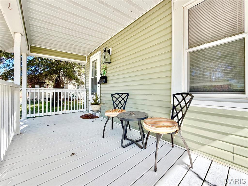 147 E Alton Avenue Property Photo 2