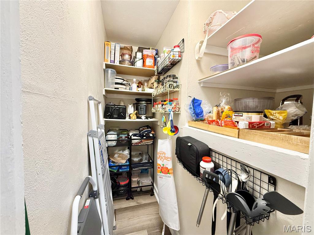 147 E Alton Avenue Property Photo 15