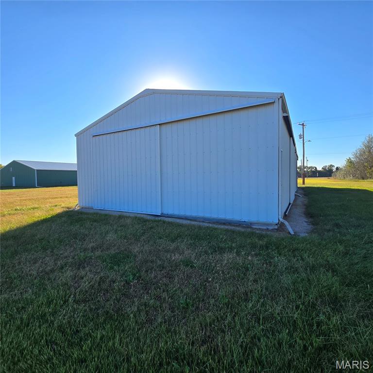 000 Medlin Road Property Photo 8