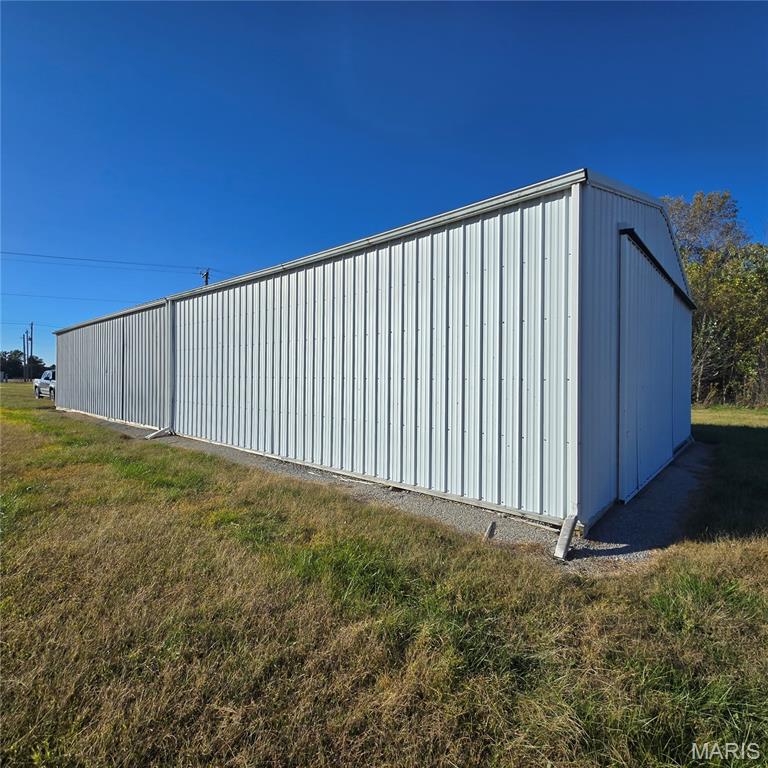 000 Medlin Road Property Photo 9