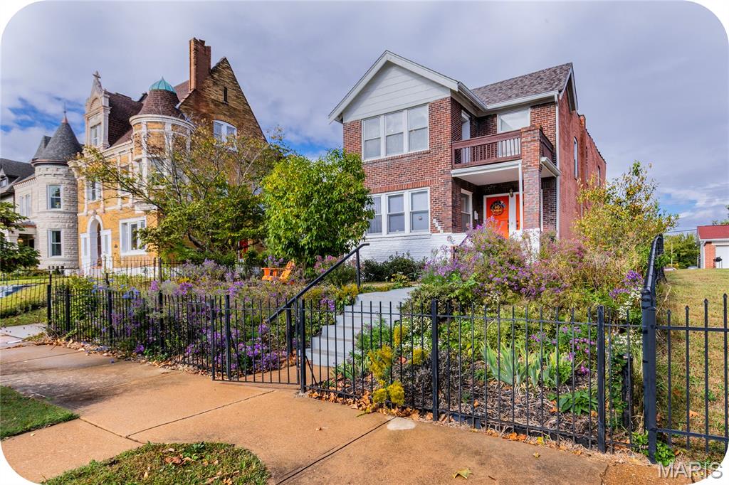 4461 Washington Boulevard Property Photo 1